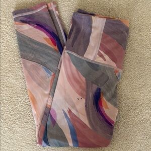 Athleta Elation paint splatter 7/8 tights 🎨